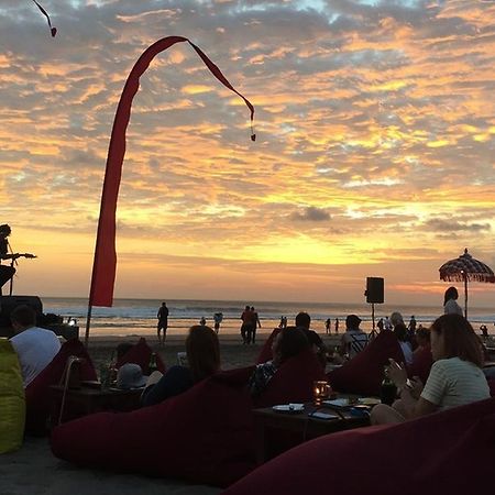 Zen Rooms Denpasar Marlboro Εξωτερικό φωτογραφία