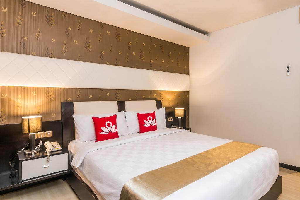 Zen Rooms Denpasar Marlboro Εξωτερικό φωτογραφία