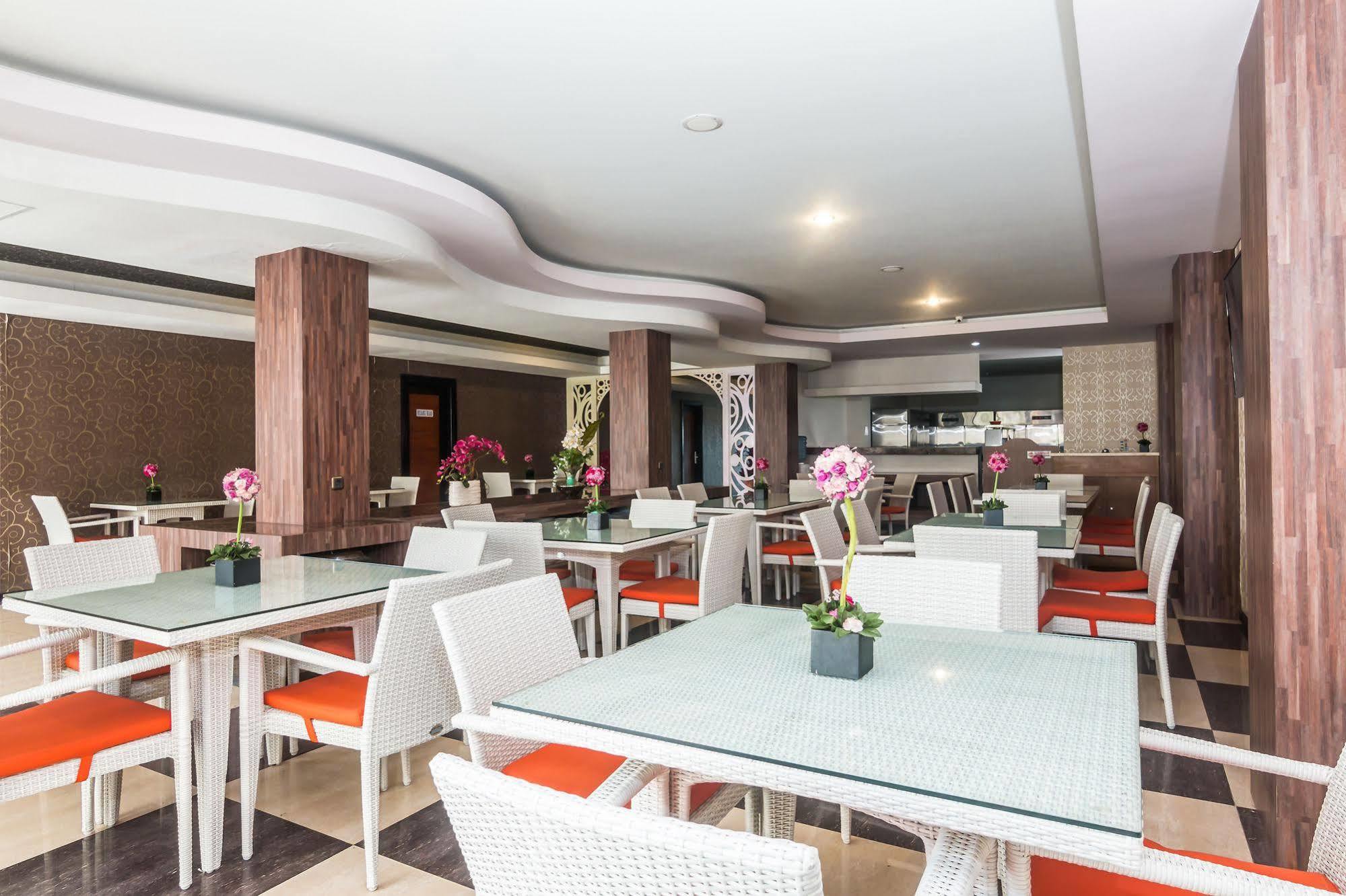 Zen Rooms Denpasar Marlboro Εξωτερικό φωτογραφία