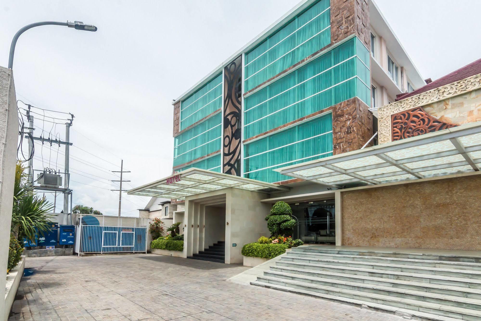 Zen Rooms Denpasar Marlboro Εξωτερικό φωτογραφία